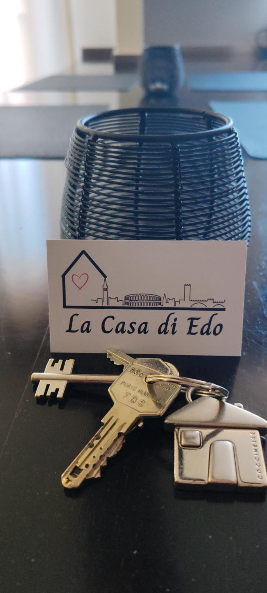 La Casa Di Edo Appartement Verona Buitenkant foto